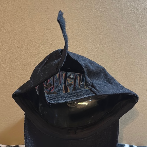 NWT Juicy Couture Black Cap with Rhinestones & Faux Pearls - Picture 9 of 10